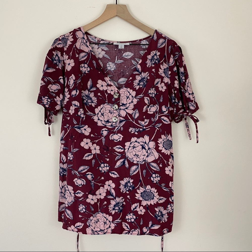 Motherhood Maternity Dark Red Floral Button Top M - Picture 8 of 12